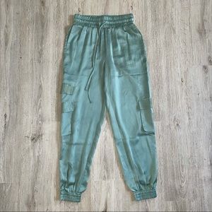 GUESS CARGO JOGGER